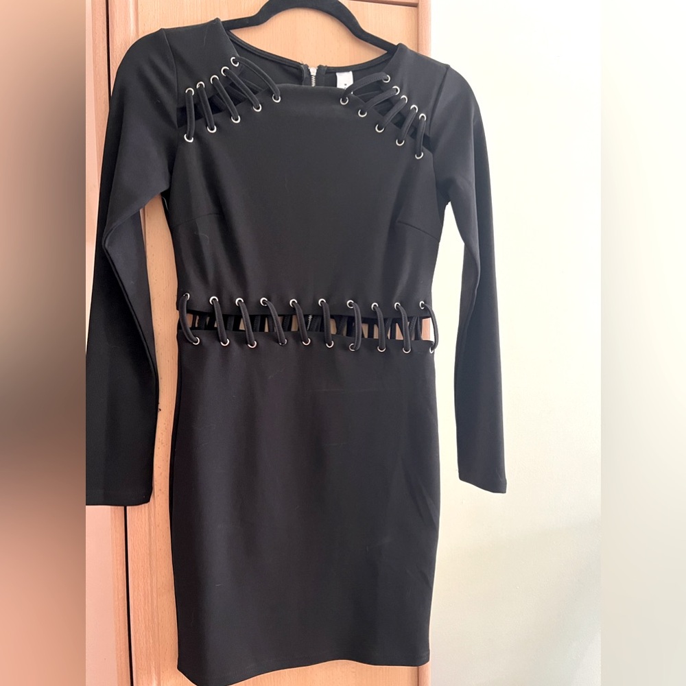 Blue blush long sleeve little back bodycon dress